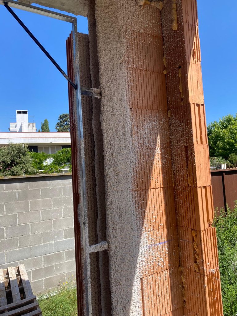 Pintura ignífuga e intumescente en estructura en Barcelona